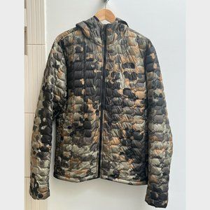 North Face Sample Camouflage Puffer  - Medium Size